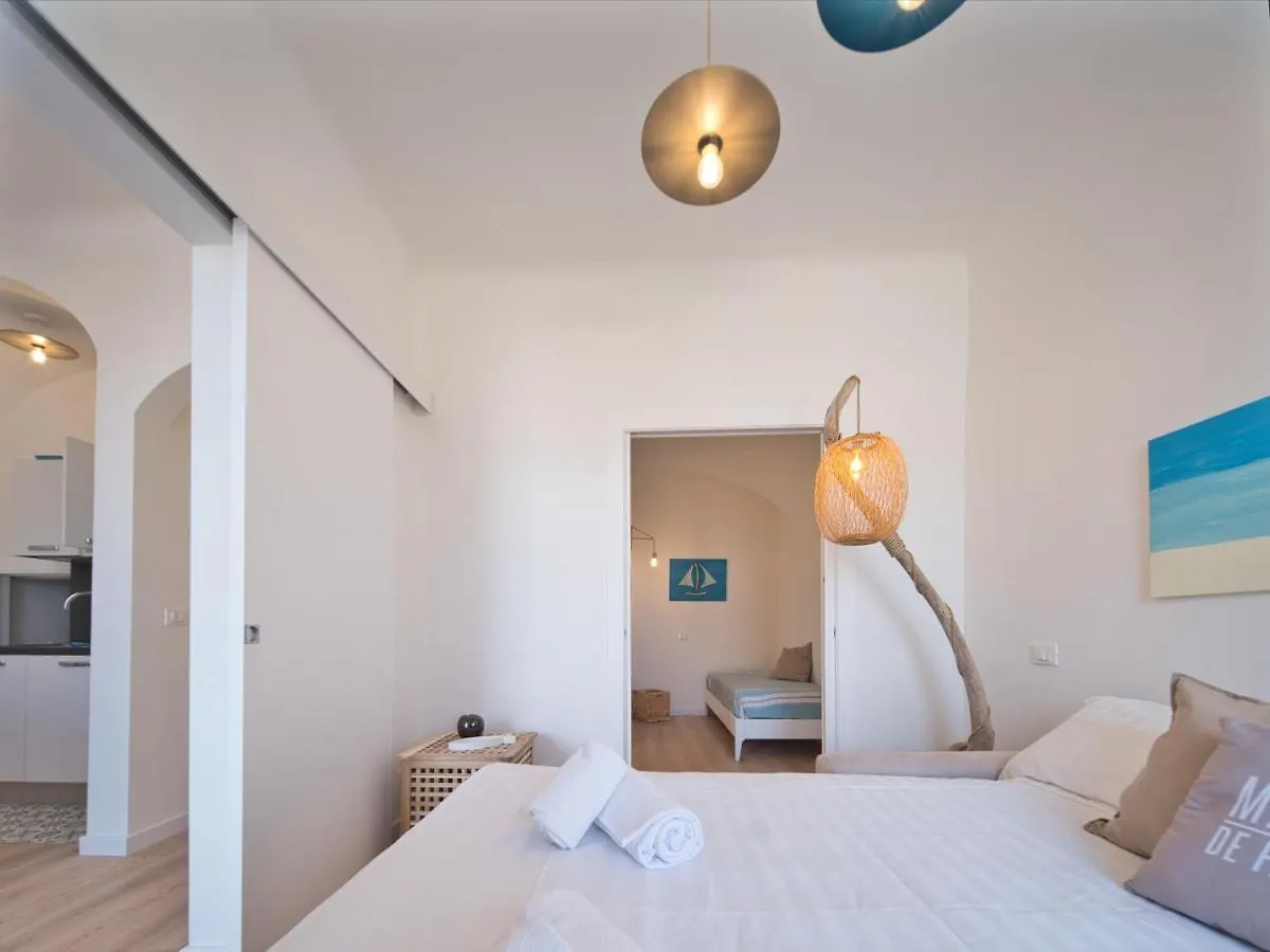 Medusa Apartment - Lungomare Finale Ligure